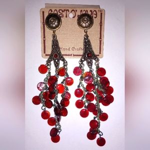 EAST O' JAVA Pierced Glass earring